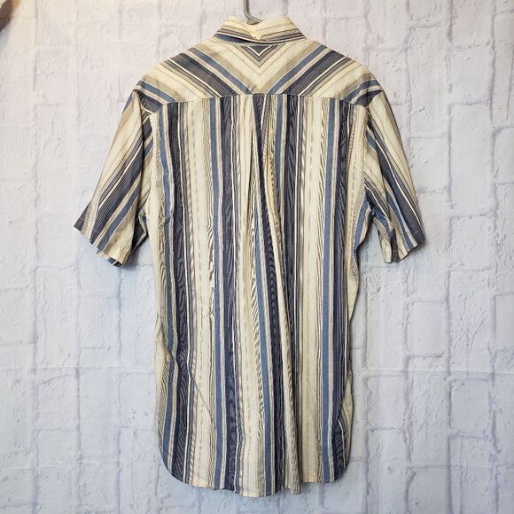 TOMMY HILFIGER S/S Striped Button-down Shirt - Picture 8 of 8